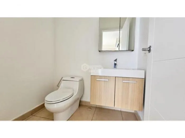 Apartamento en Waters Avenida Balboa en alquiler — 4