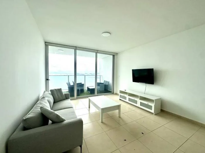 Waters on the bay panama furnished for rent