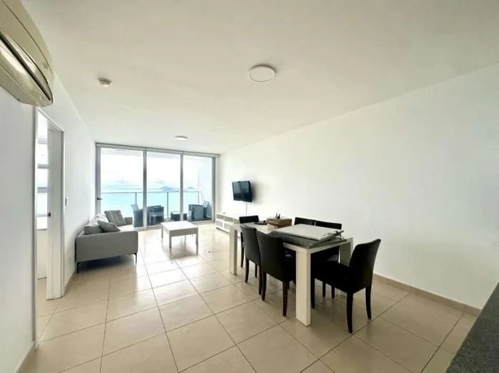 Waters on the bay panama furnished for rent
