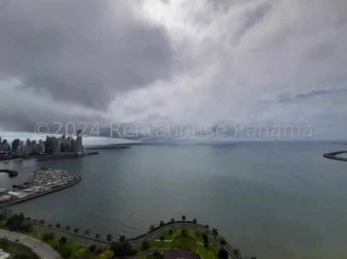 Apartamento en Destiny Avenida Balboa en venta — 2