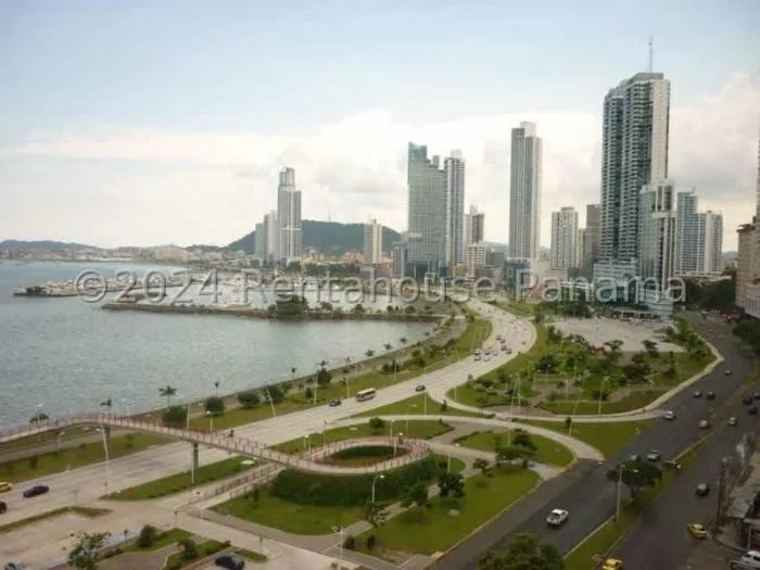 Apartamento en Bayfront Avenida Balboa en venta — 2