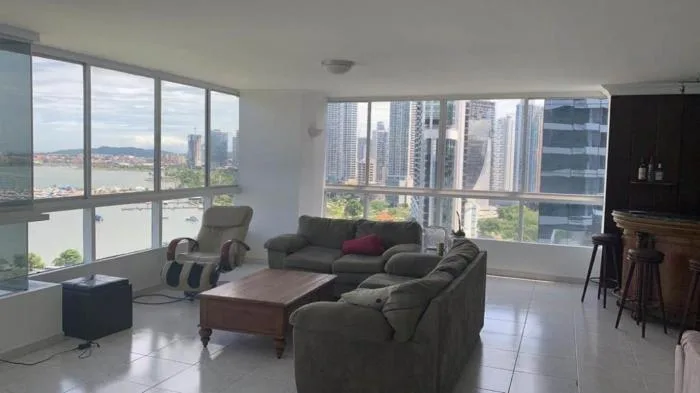 Apartamento en venta en condesa princesa de 4 recamaras. venta de apartamento en condesa princesa 4 