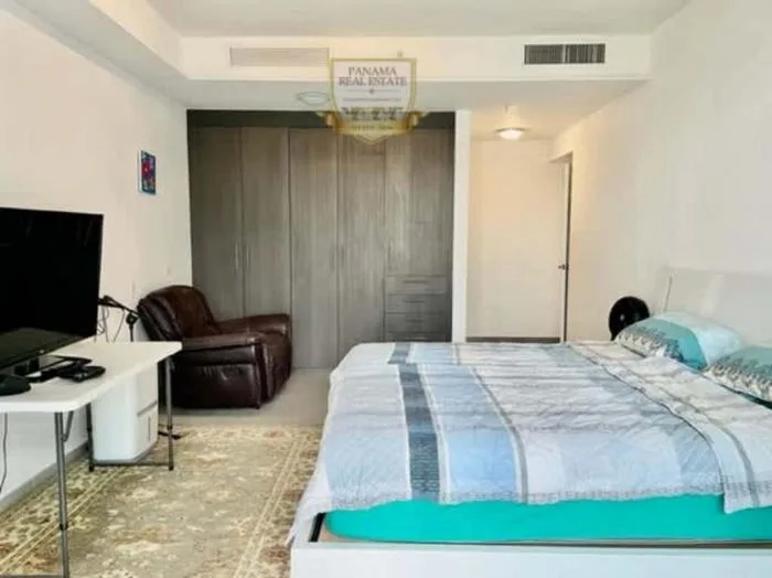 Yacht club tower Avenida Balboa 2 bedrooms