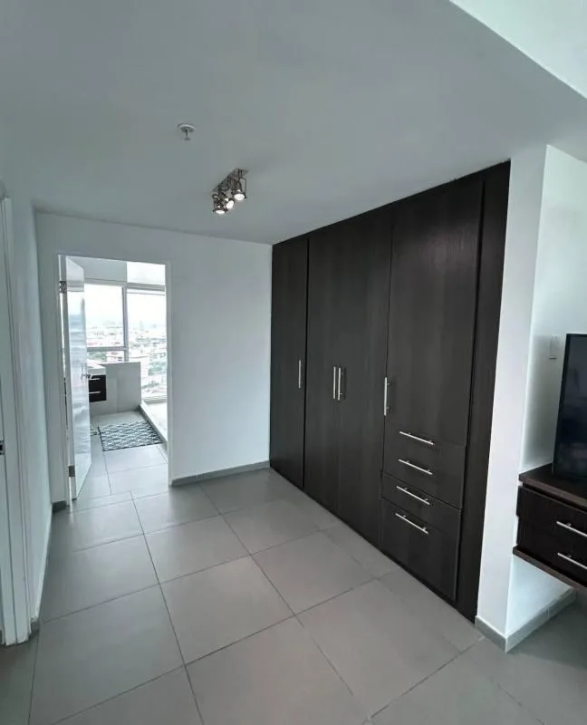 Apartamento en Yacht club tower Avenida Balboa en venta — 4