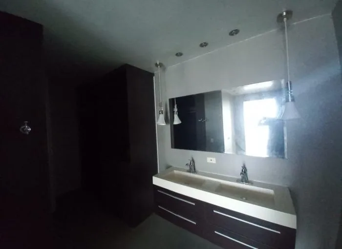 Yacht club 2 habitaciones en venta — 3