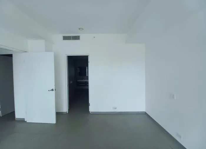Yacht club 2 habitaciones en venta — 5