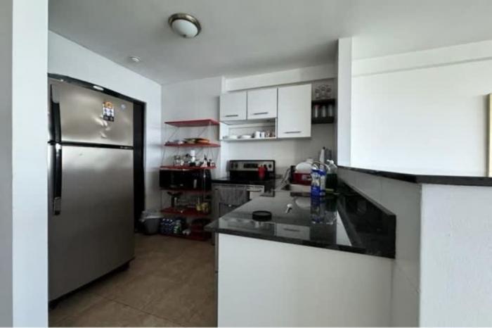 1 bedroom apartment in bayfront for rent