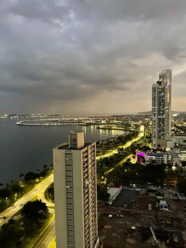 Yacht club tower Avenida Balboa 2 habitaciones — 4
