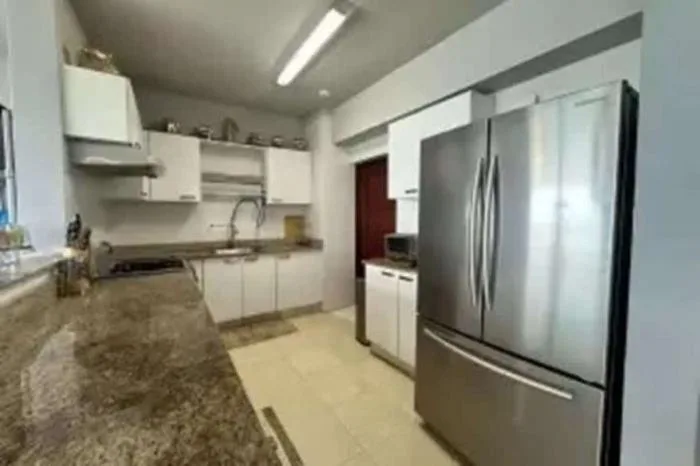 Apartamento en Grand bay de 3 habitaciones en venta — 3