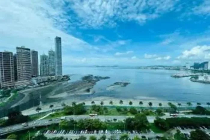 Apartamento en Grand bay de 3 habitaciones en venta — 4