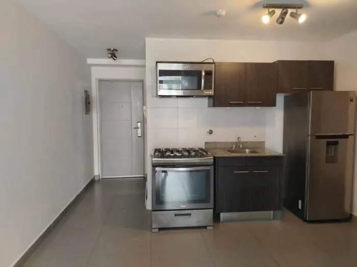 Apartamento en Colores de bella vista de 1 habitacion en alquiler — 4