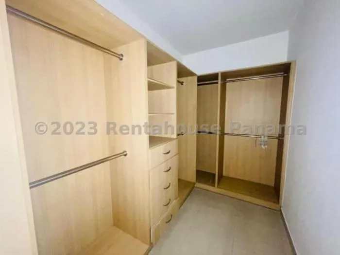 Waters  Panama en venta — 2