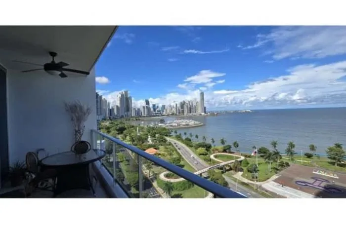 Apartamento en Destiny Avenida Balboa en venta — 3