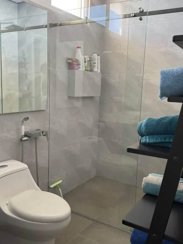 White tower Avenida Balboa 2 habitaciones — 3