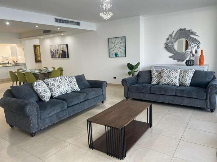 Waters avenida balboa 3 bedrooms