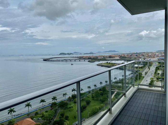 Apartamento en Ph destiny Avenida Balboa en alquiler