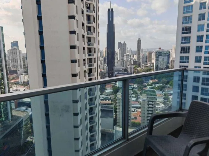 Alquiler de apartamento en Bayfront tower 2 habitaciones — 2