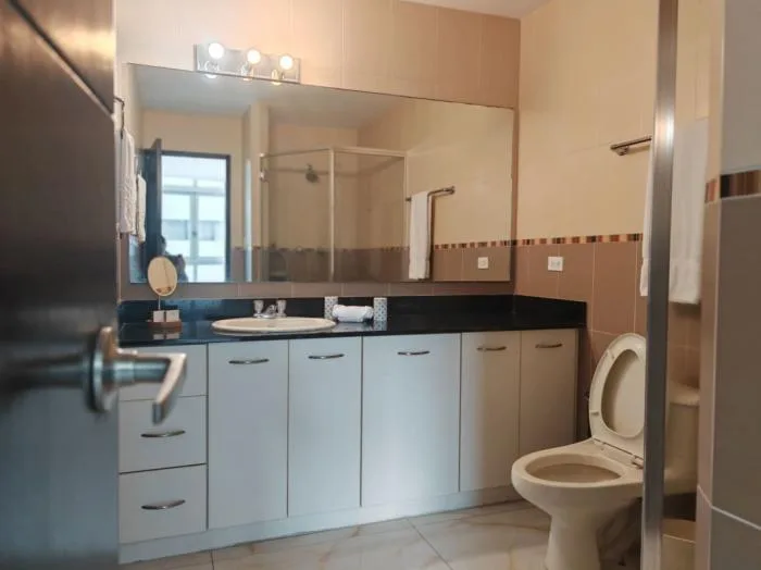 Alquiler de apartamento en Bayfront tower 2 habitaciones — 4