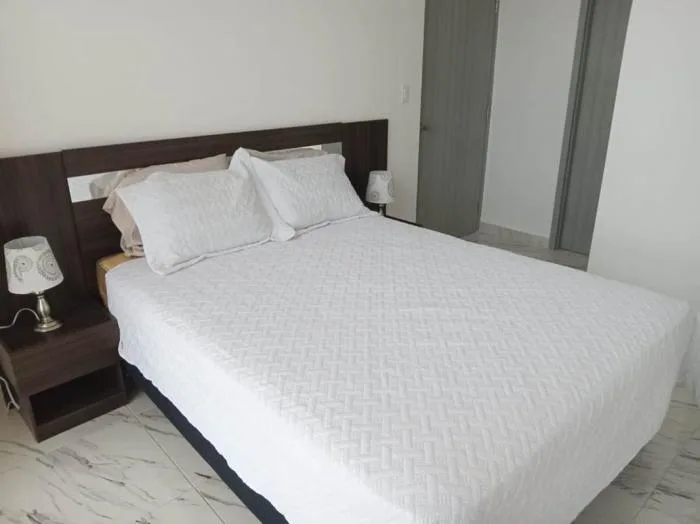 The sands Avenida Balboa 1 recamara — 2