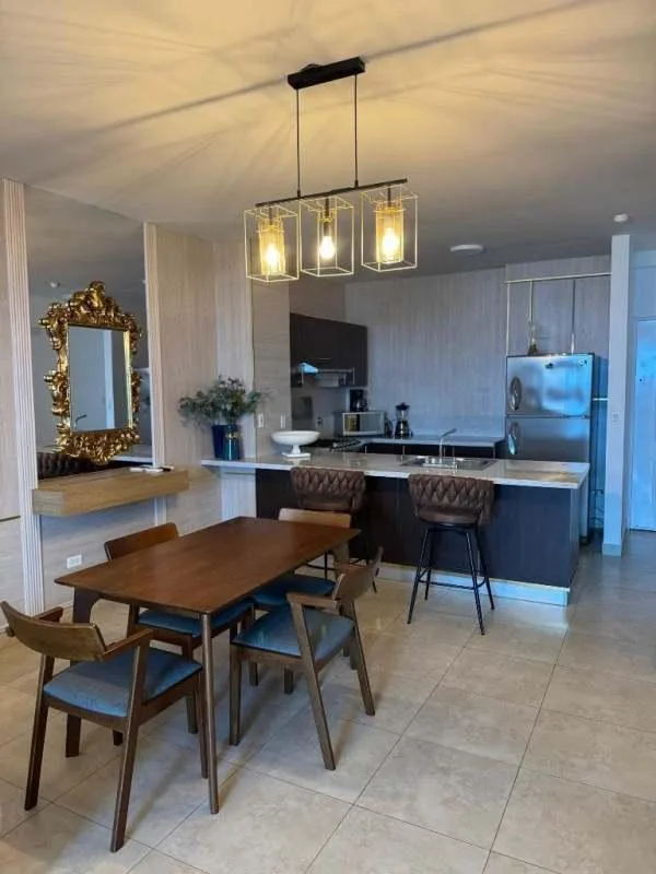 Apartamento en H2o Avenida Balboa en alquiler — 2