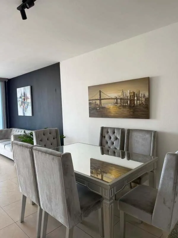 Apartamento en alquiler en White tower de 3 recamaras — 4