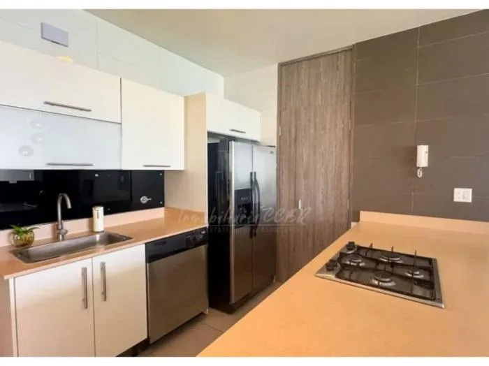 Apartamento en Element tower de 2 habitaciones en alquiler — 4