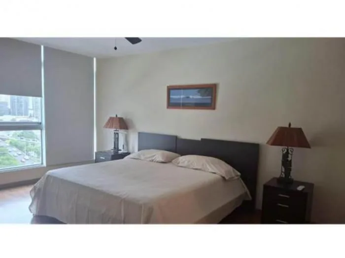 Bayfront Avenida Balboa Panama en alquiler — 2