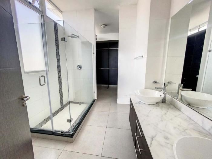 Alquiler de apartamento en Element tower 2 recamaras