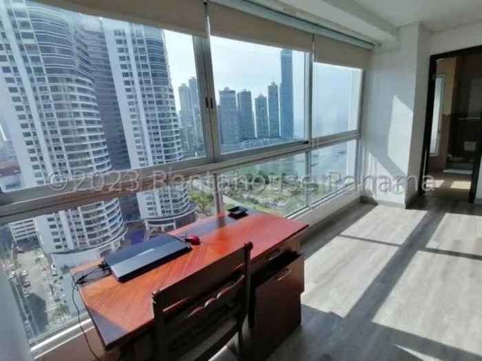 Bayfront tower  Panama amoblado en alquiler