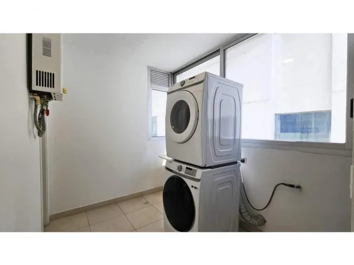 Apartamento en Waters Avenida Balboa en alquiler — 3
