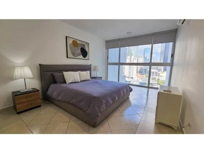 Apartamento en Waters Avenida Balboa en alquiler — 4