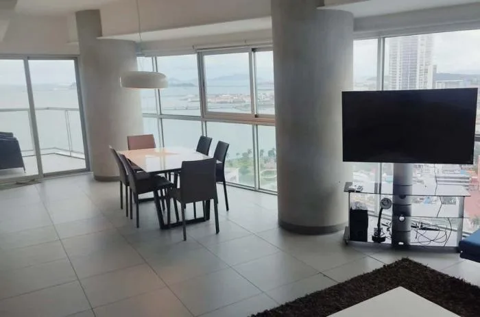Yacht club tower Avenida Balboa 1 recamara — 2