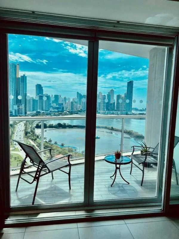 Alquiler de apartamento en Yacht club 3 habitaciones — 3