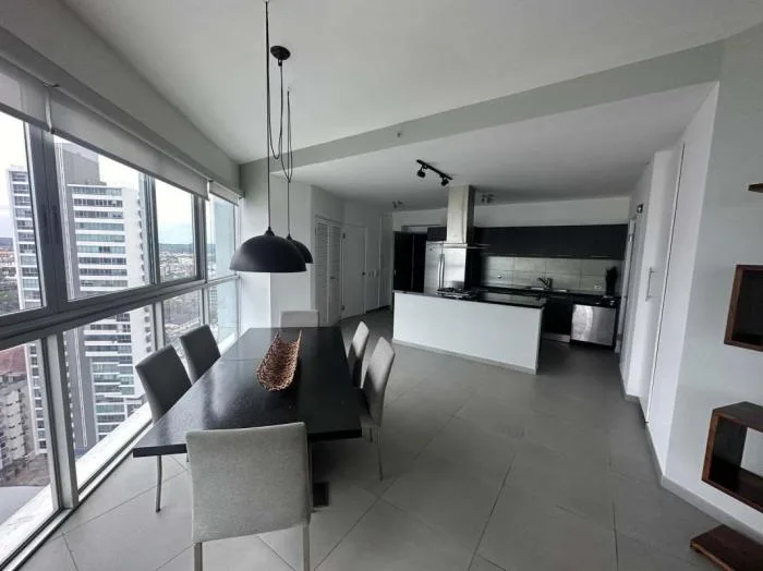 Yacht club tower  Panama amoblado en alquiler — 2