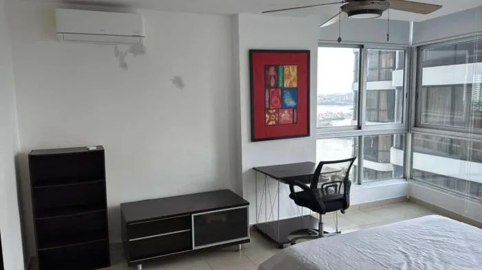 Bayfront 1 habitacion en alquiler — 2