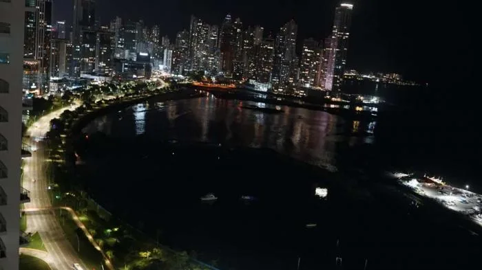 Apartamento en yacht club de 2 recamaras en alquiler — 4
