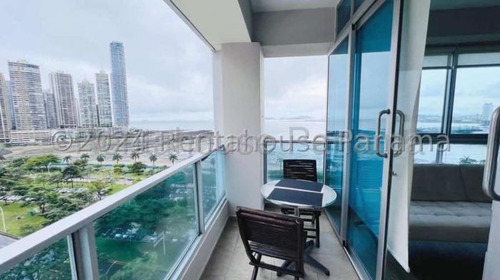 One-bedroom apartment for rent in bayfront tower