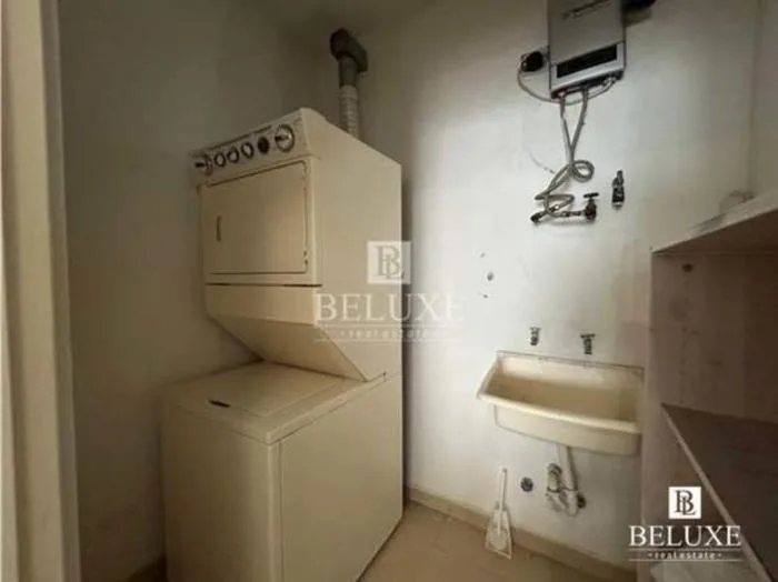 White Avenida Balboa 3 habitaciones — 5
