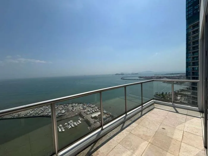 Apartamento en sky avenida balboa en venta — 3