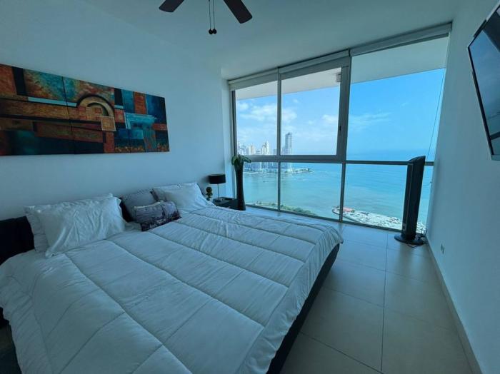 Apartamento en sky avenida balboa en venta