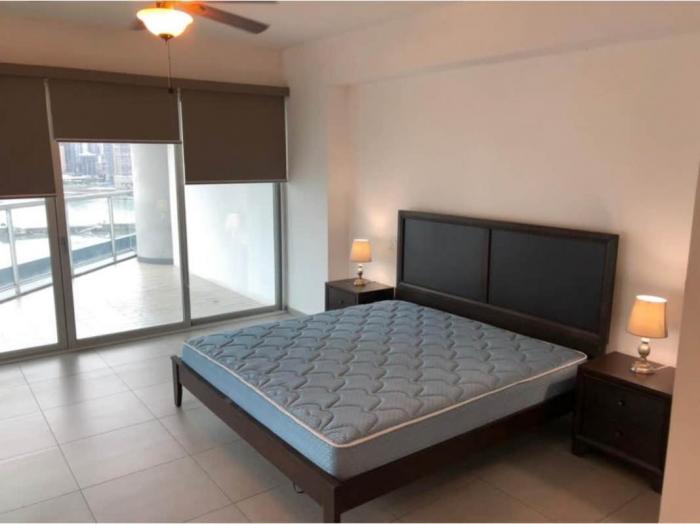 Yacht club tower 1 bedroom cinta costera