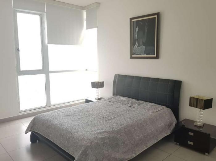 Apartamento en venta en element tower de 2 habitaciones