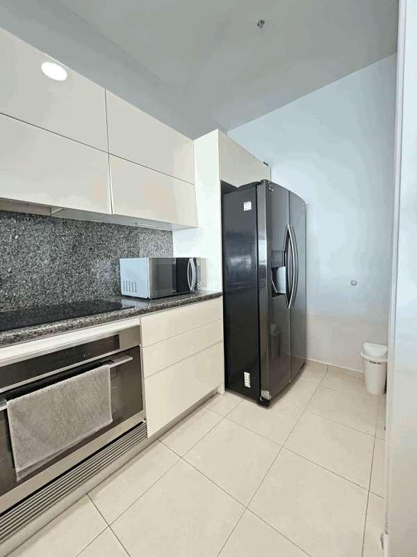 Vista marina Balboa Avenue 1 bedroom