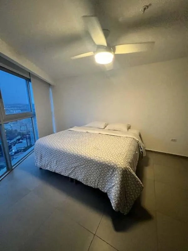 Yacht club tower cinta costera 3 habitaciones — 5