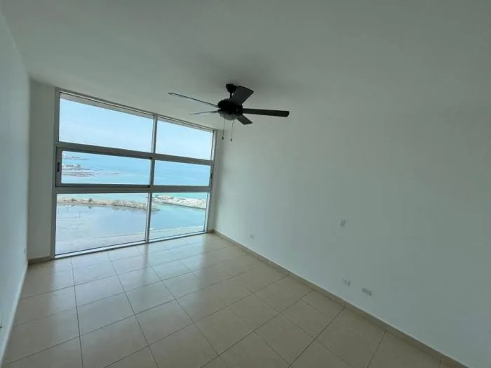 White tower avenida balboa 2 habitaciones — 3