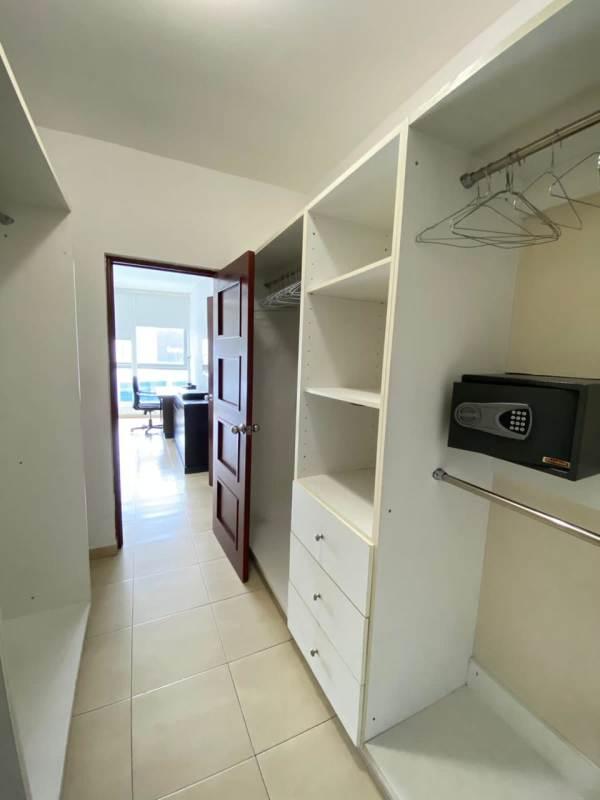 Grand bay tower cinta costera 1 habitacion