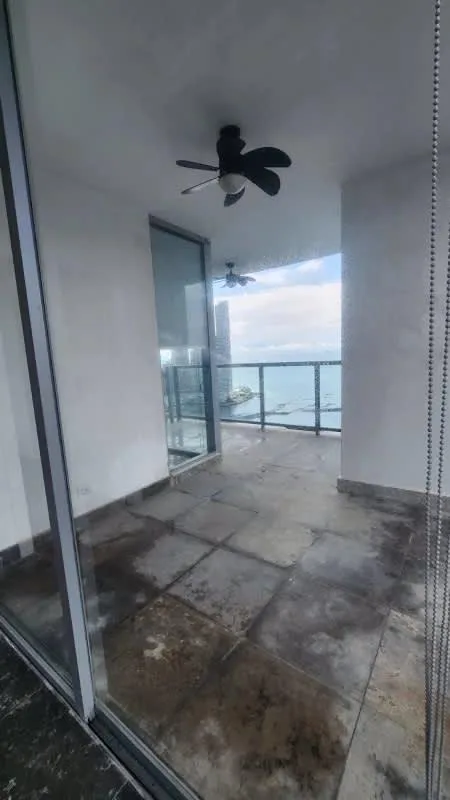 Apartamento en yoo avenida balboa en alquiler — 5