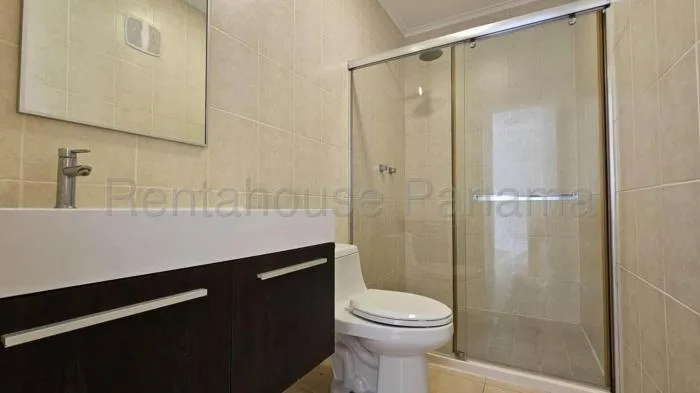 Apartamento en white avenida balboa en alquiler — 2