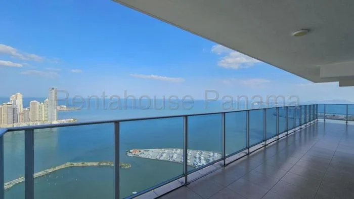 Apartamento en white avenida balboa en alquiler — 5
