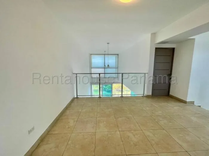 Apartamento en alquiler en H2o on the ocean de 3 recamaras — 4